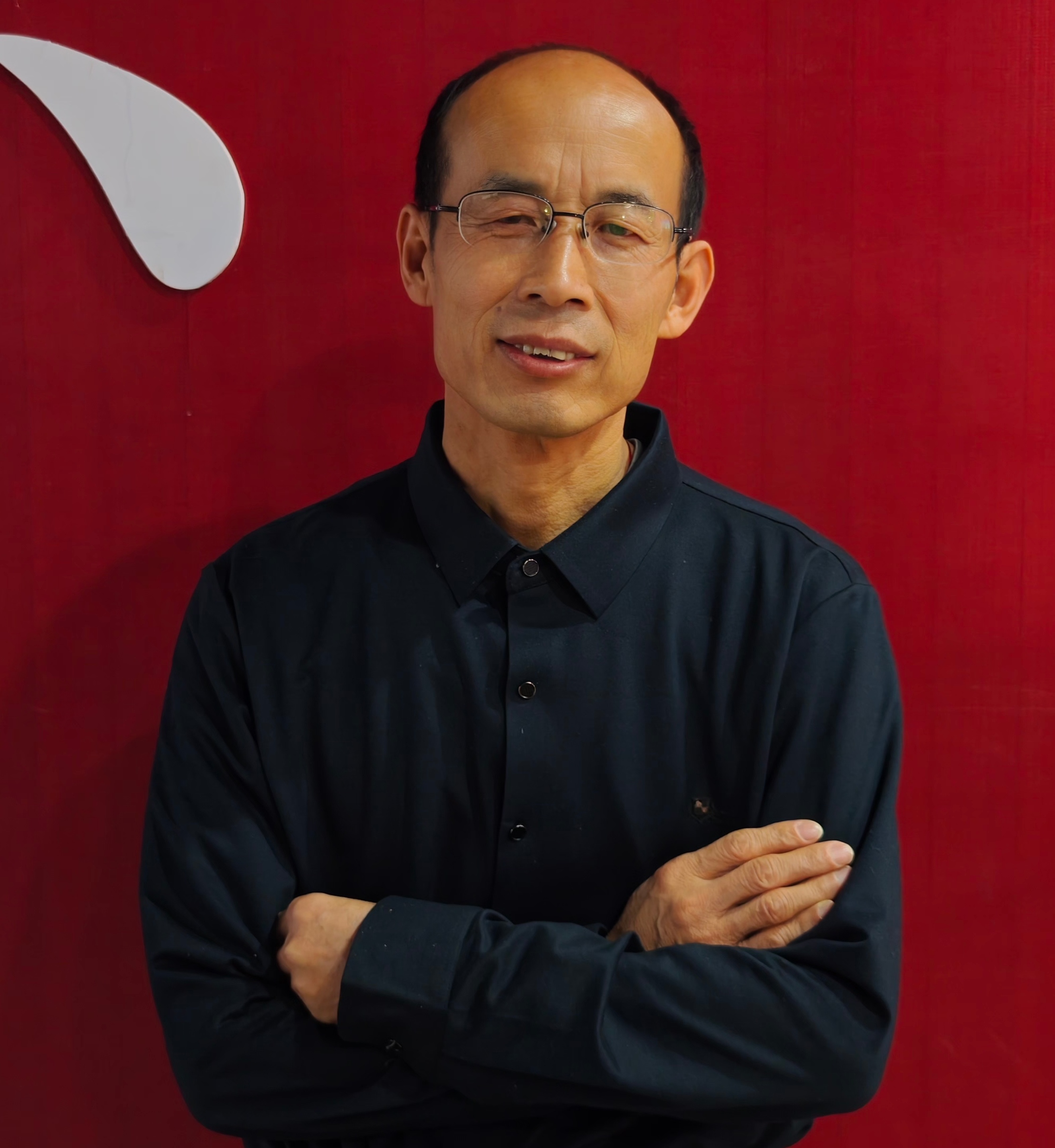文学艺术顾问:范彧 艺术简介